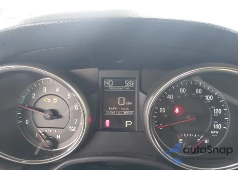 2011 Jeep Grand Cherokee Laredo z USA, uszkodzony, nr VIN 1J4RR4GG1BC547555